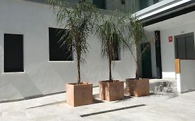 Casita Cerca De La Playa Decorada Con Amor